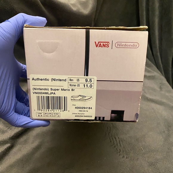 Vans Nintendo Super Mario Bros Tie-Dye. M9.5/W11.5 - Picture 4 of 8